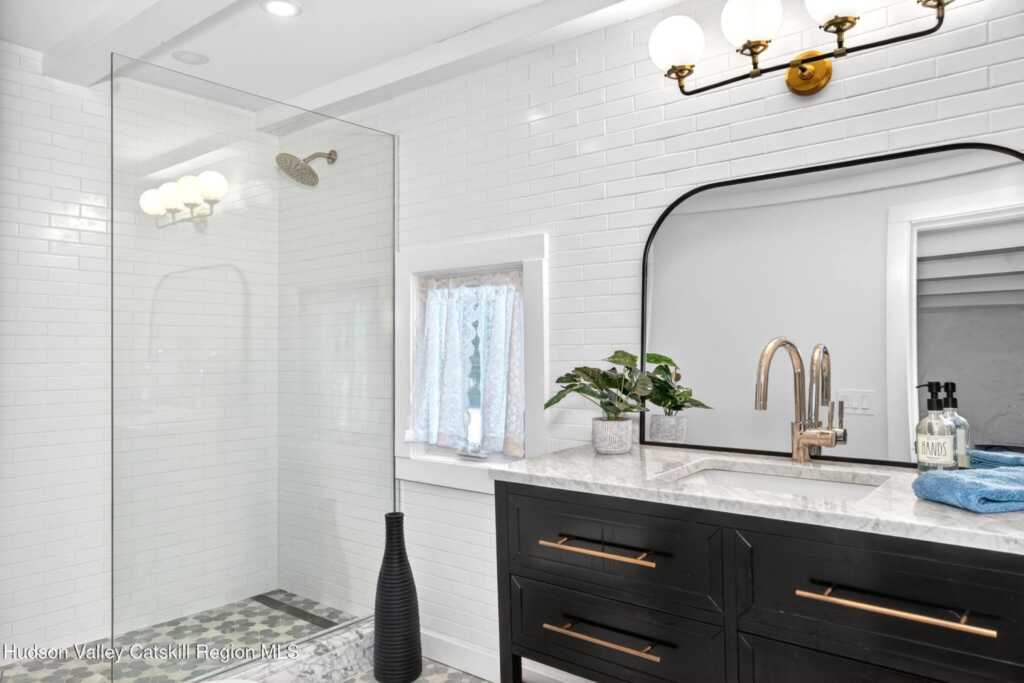 177 Tinker Street, Woodstock, NY 12498 - Photo 16 of 35