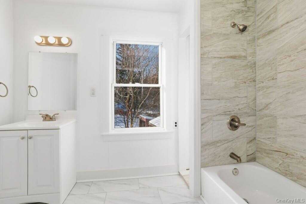 1159 Main Street, Saugerties, NY 12453 - Photo 16 of 20