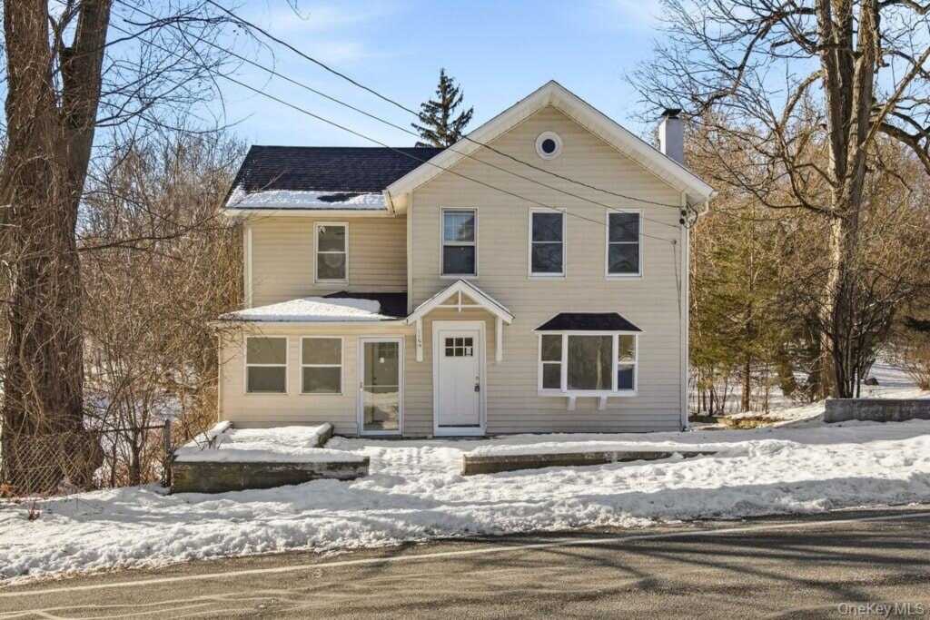 1159 Main Street, Saugerties, NY 12453 - Photo 2 of 20