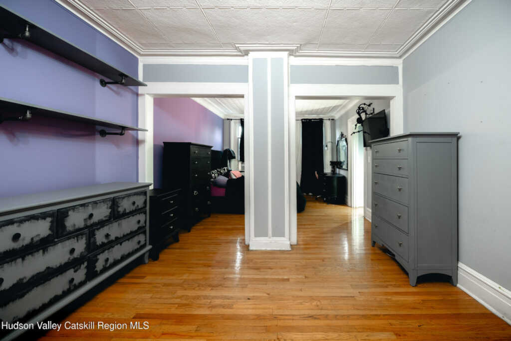 109 Franklin Street, Kingston, NY 12401 - Photo 8 of 30