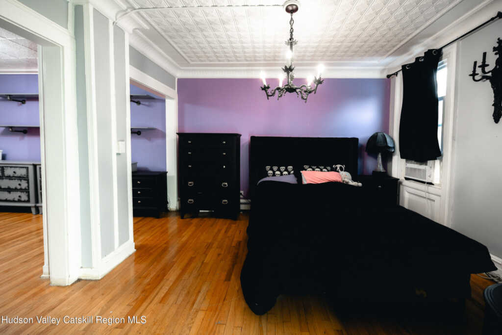 109 Franklin Street, Kingston, NY 12401 - Photo 9 of 30