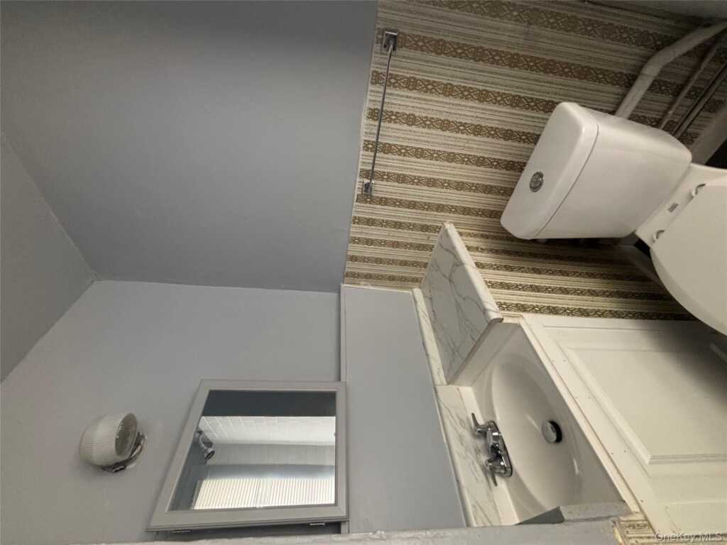 147 Downs Street, Unit #3, Kingston, NY 12401 - Photo 6 of 6