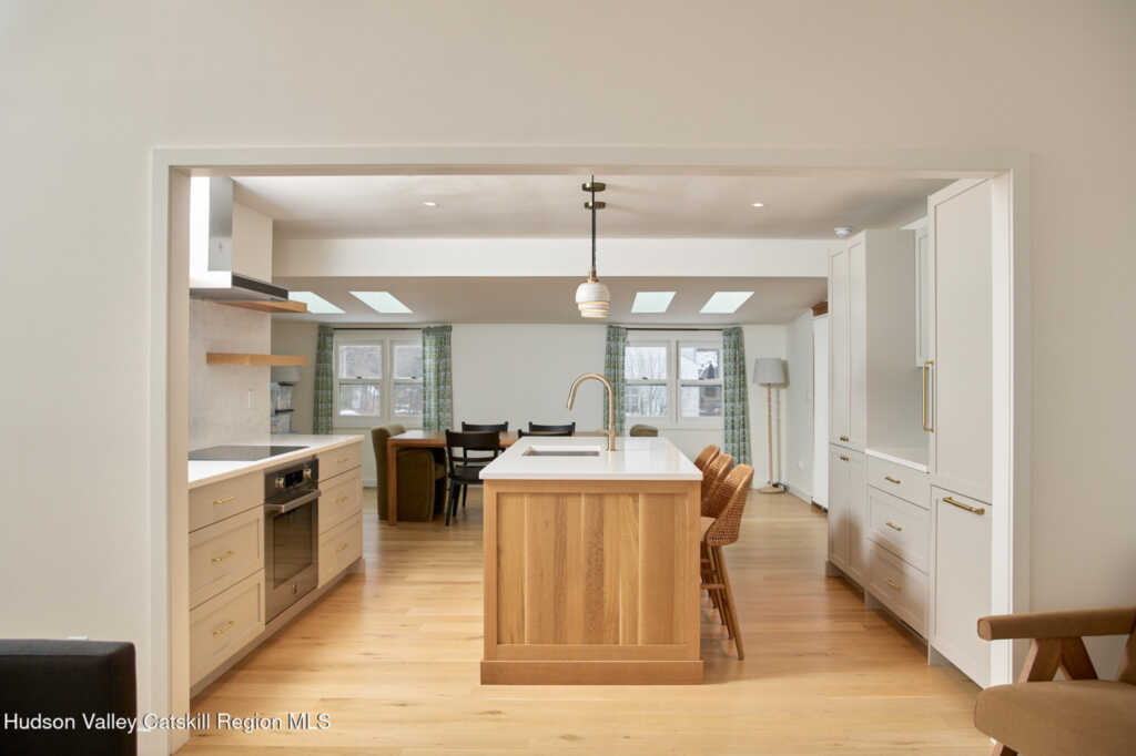 25 John Street, New Paltz, NY 12561 - Photo 5 of 31