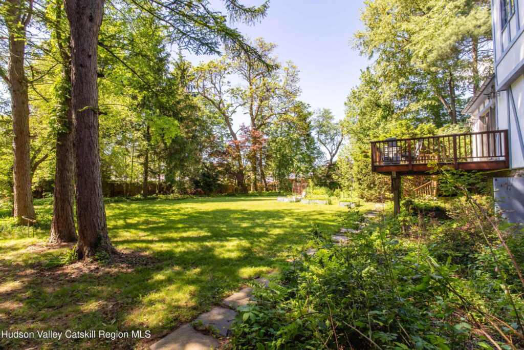 2 Malden Ave Avenue, Saugerties, NY 12477 - Photo 13 of 50