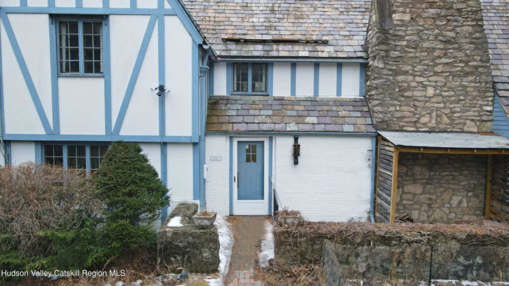 2 Malden Ave Avenue, Saugerties, NY 12477 - Photo 2 of 50