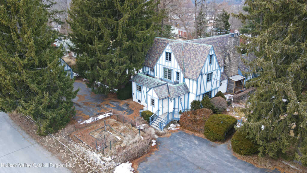 2 Malden Ave Avenue, Saugerties, NY 12477 - Photo 6 of 50