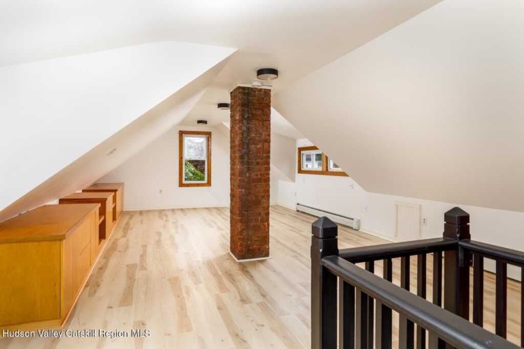 87 Wilson Avenue Avenue, Kingston, NY 12401 - Photo 17 of 20