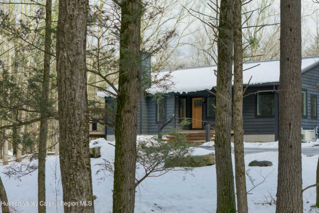 158 Rivka Road, Saugerties, NY 12477