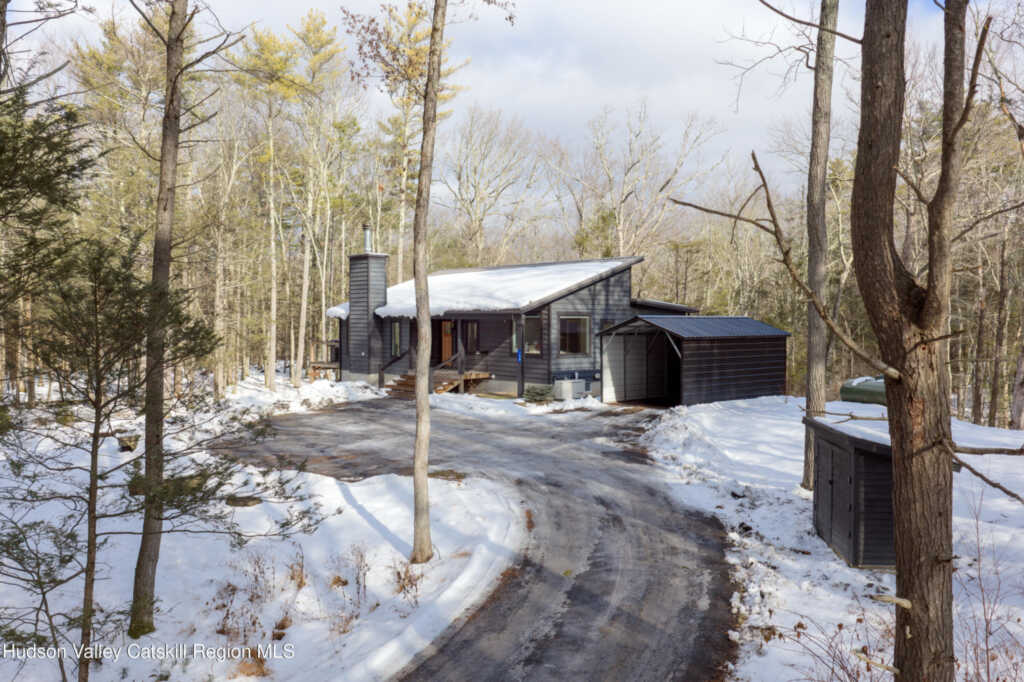 158 Rivka Road, Saugerties, NY 12477 - Photo 6 of 35