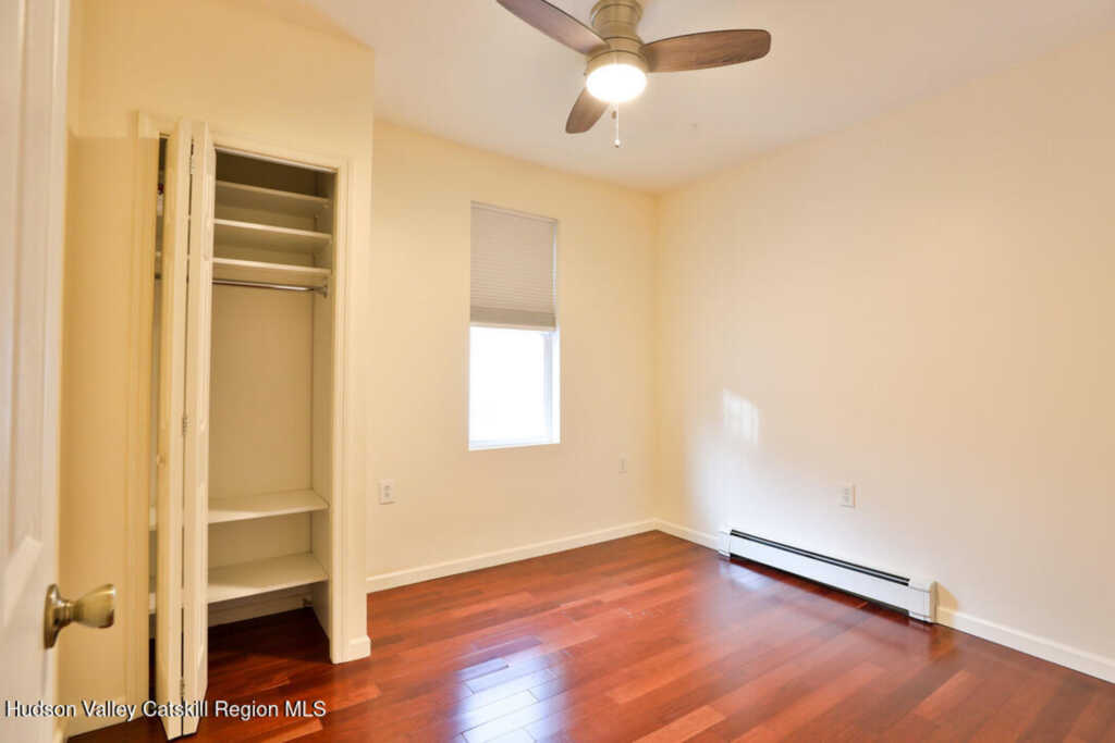 241 Third Avenue, Kingston, NY 12401 - Photo 27 of 43