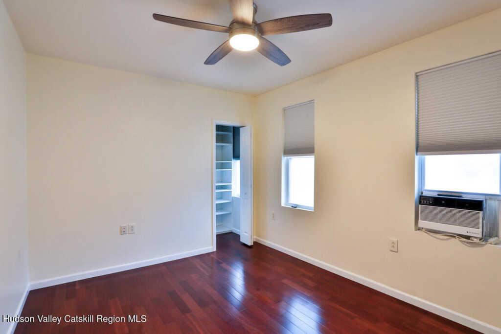 241 Third Avenue, Kingston, NY 12401 - Photo 31 of 43