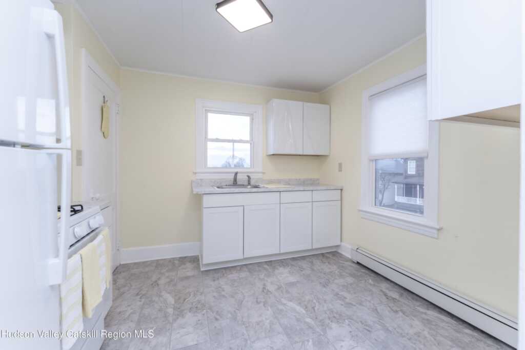 94 Stephan Street, Kingston, NY 12401 - Photo 6 of 25