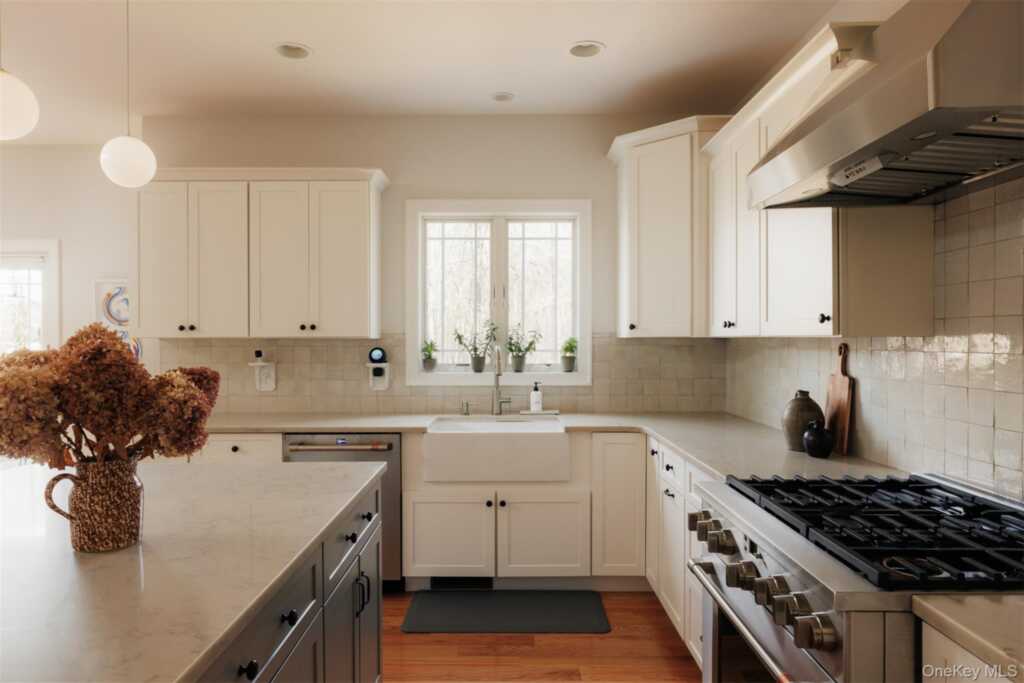 44 Will Tremper Drive, Rhinebeck, NY 12572 - Photo 10 of 24