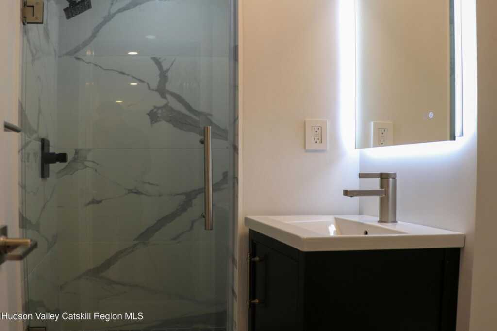 18 Rock City Road, Unit #B, Woodstock, NY 12498 - Photo 8 of 10