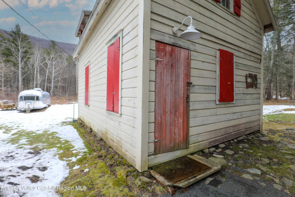 683 Woodland Valley Road, Phoenicia, NY 12464 - Photo 28 of 30