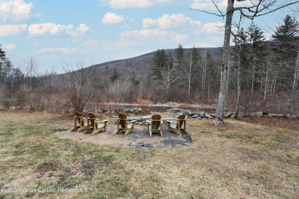 683 Woodland Valley Road, Phoenicia, NY 12464 - Photo 7 of 30