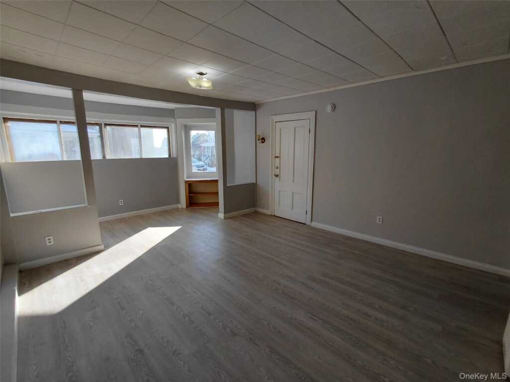 87 W Pierpont Street, Unit #1, Kingston, NY 12401 - Photo 2 of 10