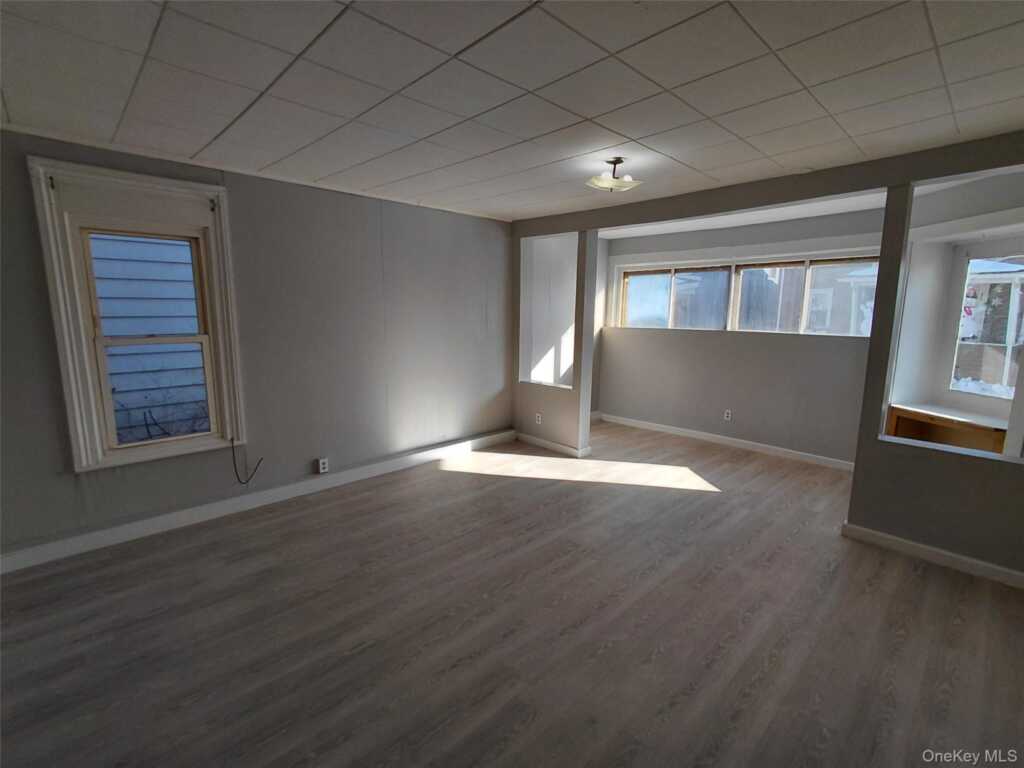 87 W Pierpont Street, Unit #1, Kingston, NY 12401 - Photo 4 of 10