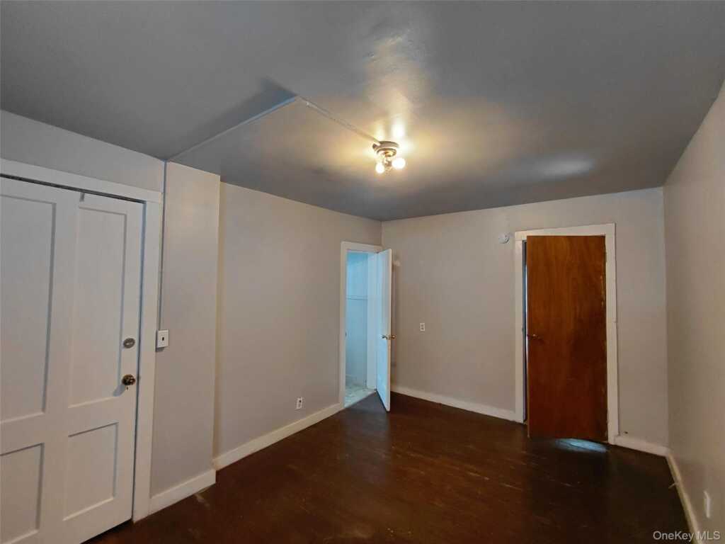 87 W Pierpont Street, Unit #1, Kingston, NY 12401 - Photo 8 of 10