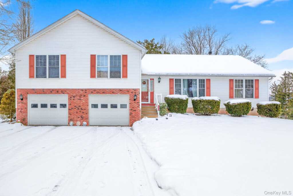 162 Hilltop Drive, Hurley, NY 12443