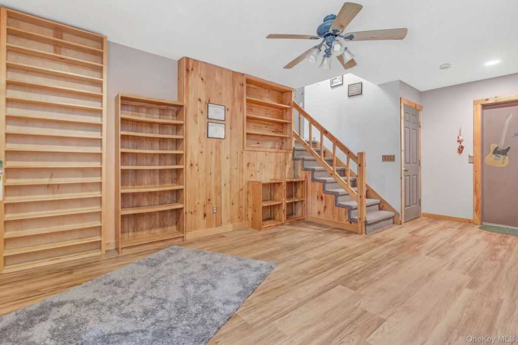 162 Hilltop Drive, Hurley, NY 12443 - Photo 12 of 28