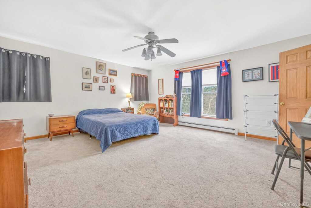 162 Hilltop Drive, Hurley, NY 12443 - Photo 15 of 28