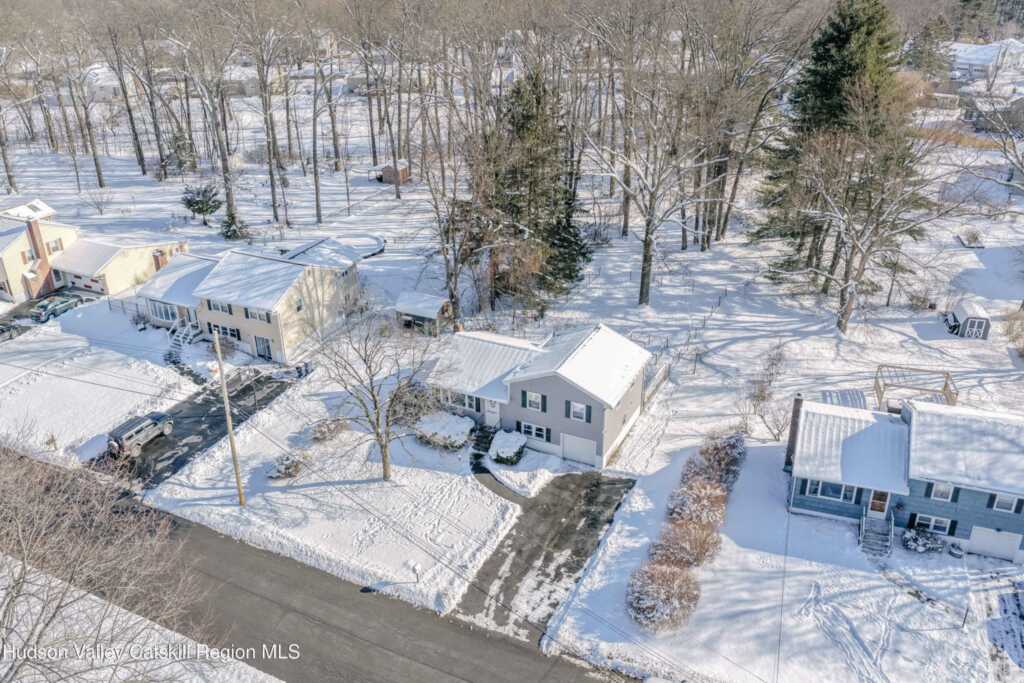 26 Birchwood Drive, Rhinebeck, NY 12572 - Photo 22 of 24