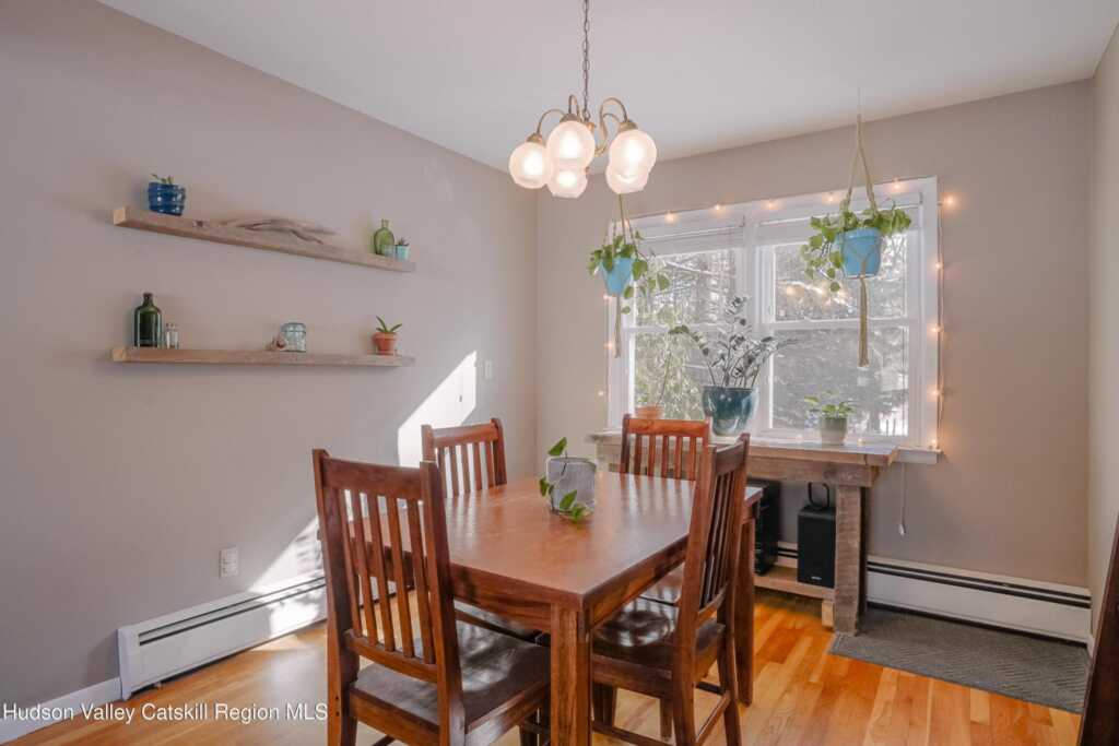 26 Birchwood Drive, Rhinebeck, NY 12572 - Photo 5 of 24