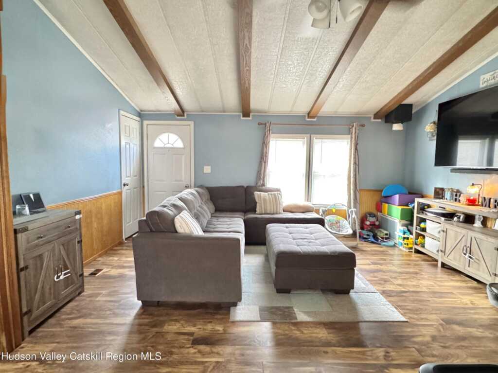 30 Spruce Lane, Saugerties, NY 12477 - Photo 18 of 34