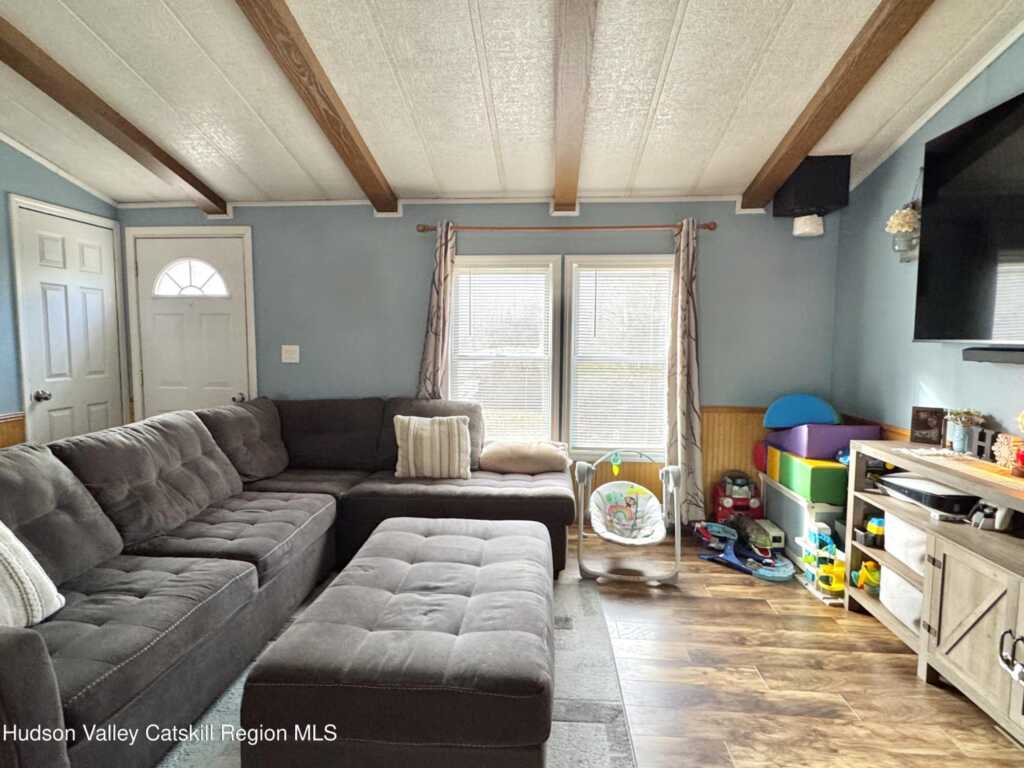 30 Spruce Lane, Saugerties, NY 12477 - Photo 20 of 34