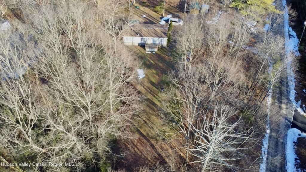 30 Spruce Lane, Saugerties, NY 12477 - Photo 7 of 34