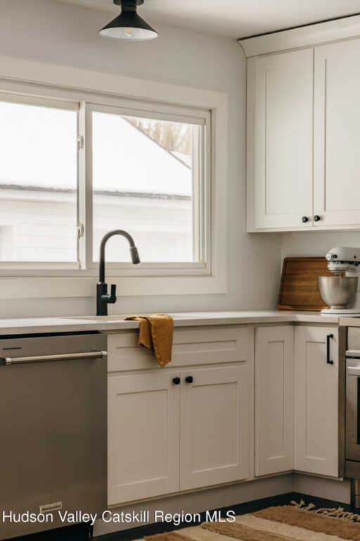 354 Slate Quarry Road, Rhinebeck, NY 12572 - Photo 11 of 33