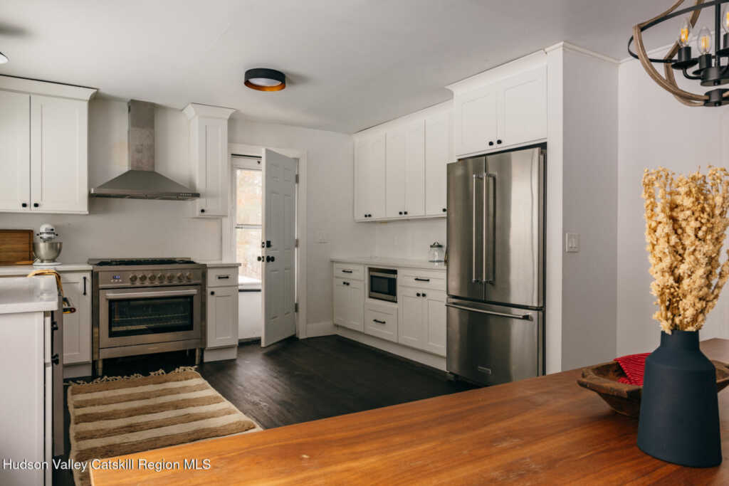 354 Slate Quarry Road, Rhinebeck, NY 12572 - Photo 12 of 33