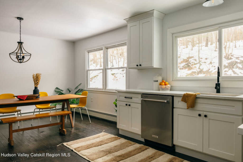 354 Slate Quarry Road, Rhinebeck, NY 12572 - Photo 8 of 33