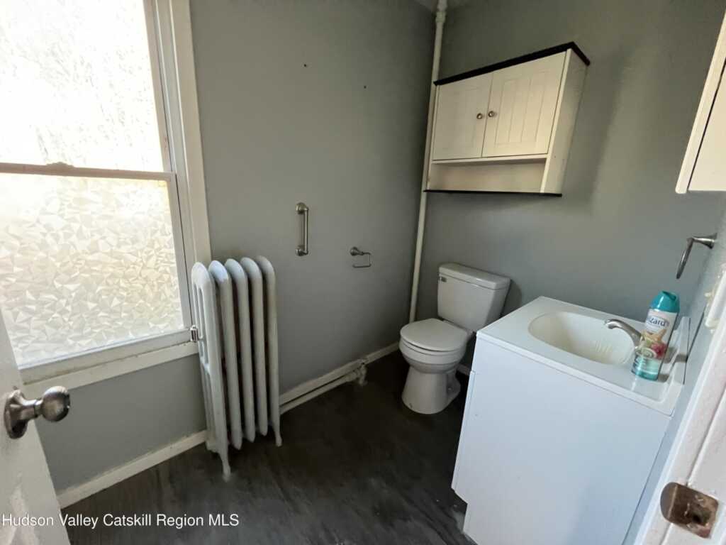 2694 U.S. 9w, Saugerties, NY 12477 - Photo 10 of 15