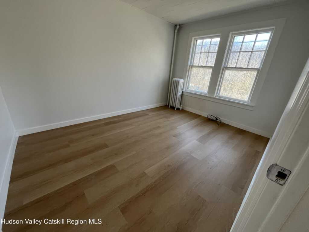 2694 U.S. 9w, Saugerties, NY 12477 - Photo 4 of 15