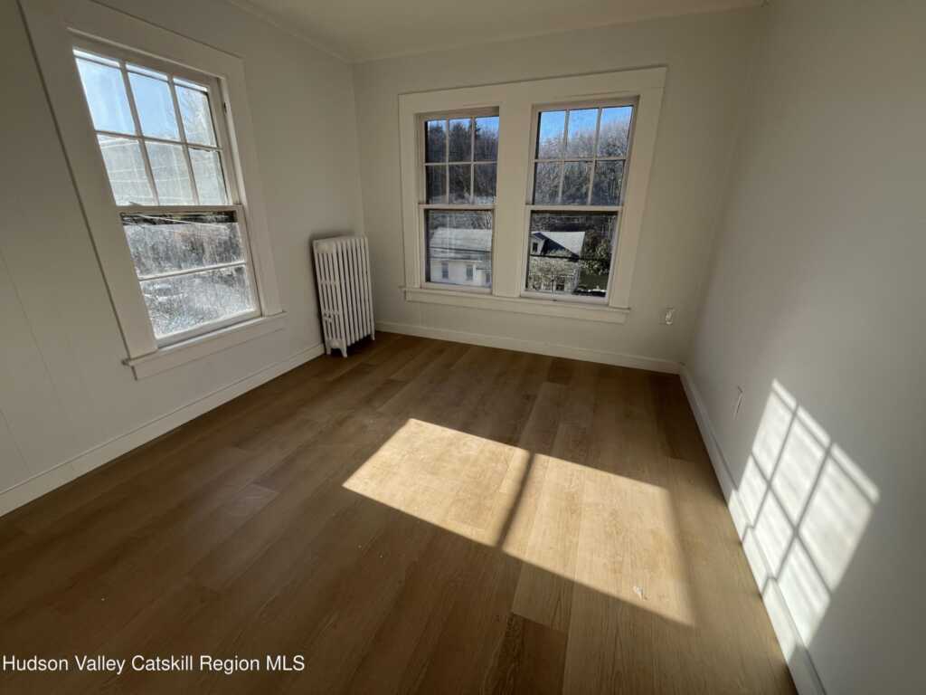 2694 U.S. 9w, Saugerties, NY 12477 - Photo 7 of 15