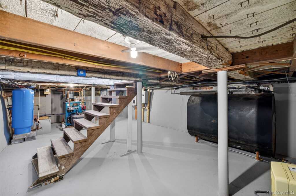 125 Mountain Rest Road, New Paltz, NY 12561 - Photo 21 of 34