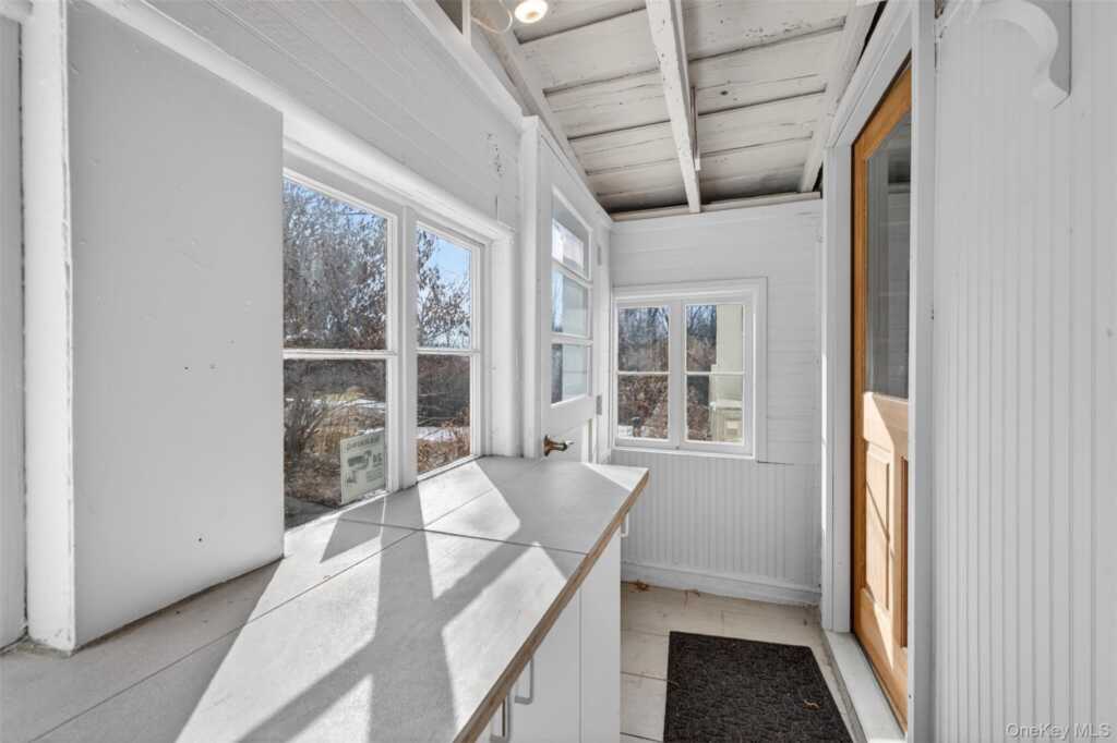 125 Mountain Rest Road, New Paltz, NY 12561 - Photo 5 of 34