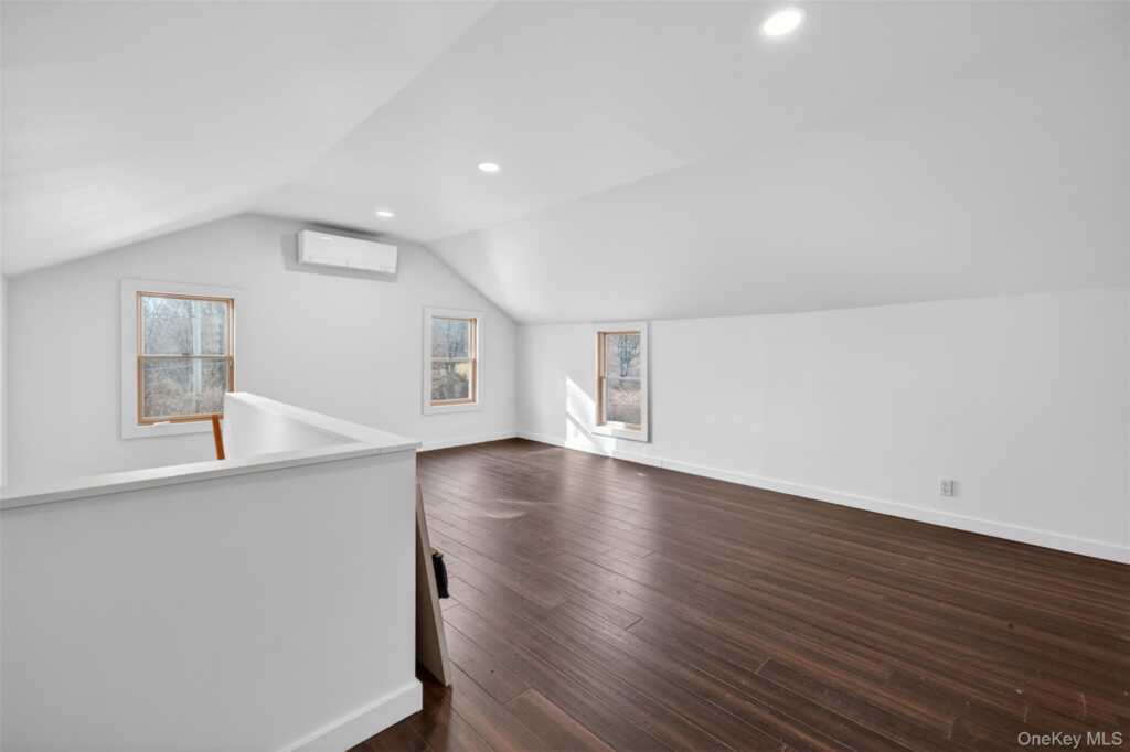 125 Mountain Rest Road, New Paltz, NY 12561 - Photo 6 of 34