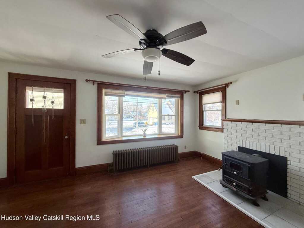 150 Clifton Avenue, Kingston, NY 12401 - Photo 10 of 31