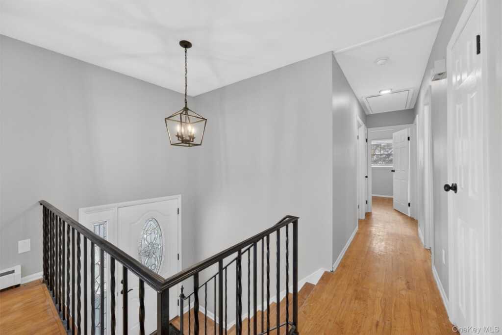 2 Blue Hills Court, Saugerties, NY 12477 - Photo 10 of 25