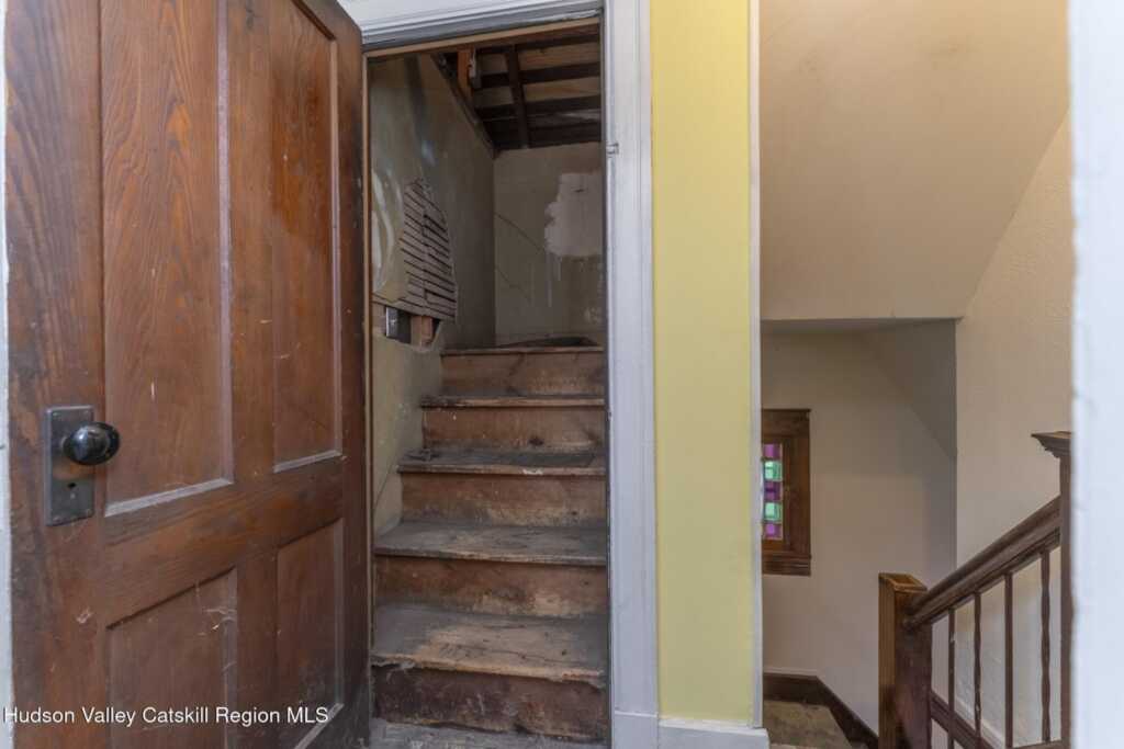 170 Oneil Street, Kingston, NY 12401 - Photo 30 of 48