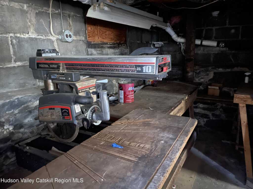 170 Oneil Street, Kingston, NY 12401 - Photo 35 of 48