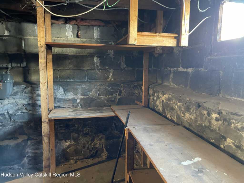 170 Oneil Street, Kingston, NY 12401 - Photo 37 of 48