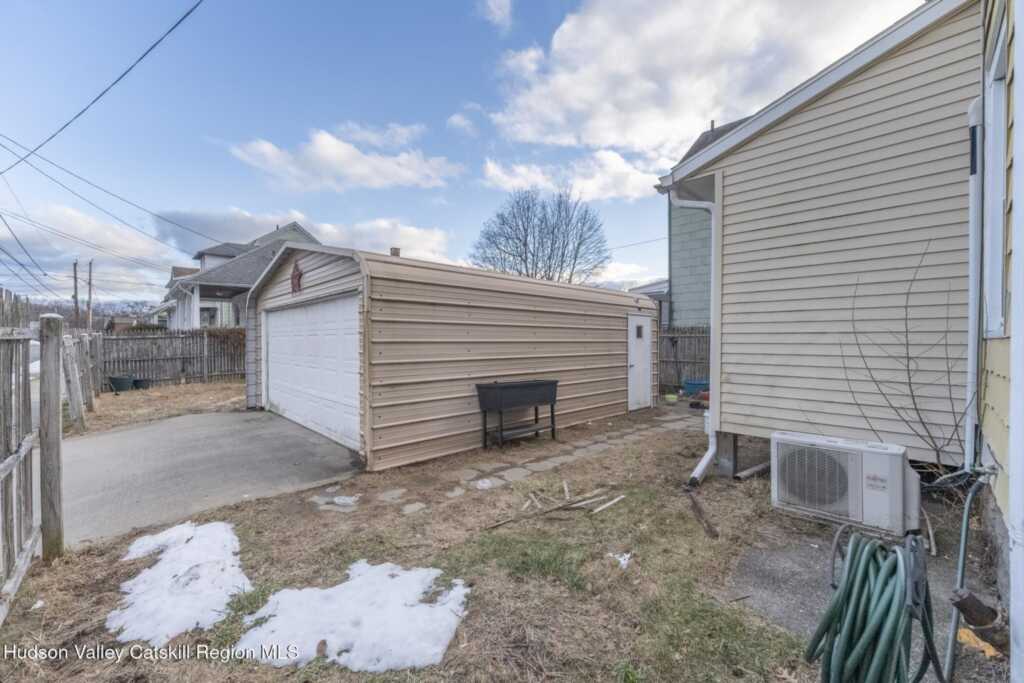 170 Oneil Street, Kingston, NY 12401 - Photo 40 of 48