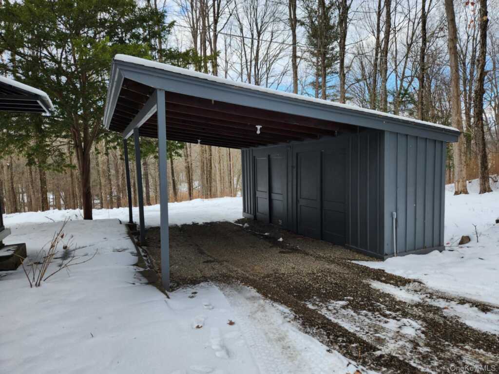 568 River Road, Rhinebeck, NY 12572 - Photo 4 of 26