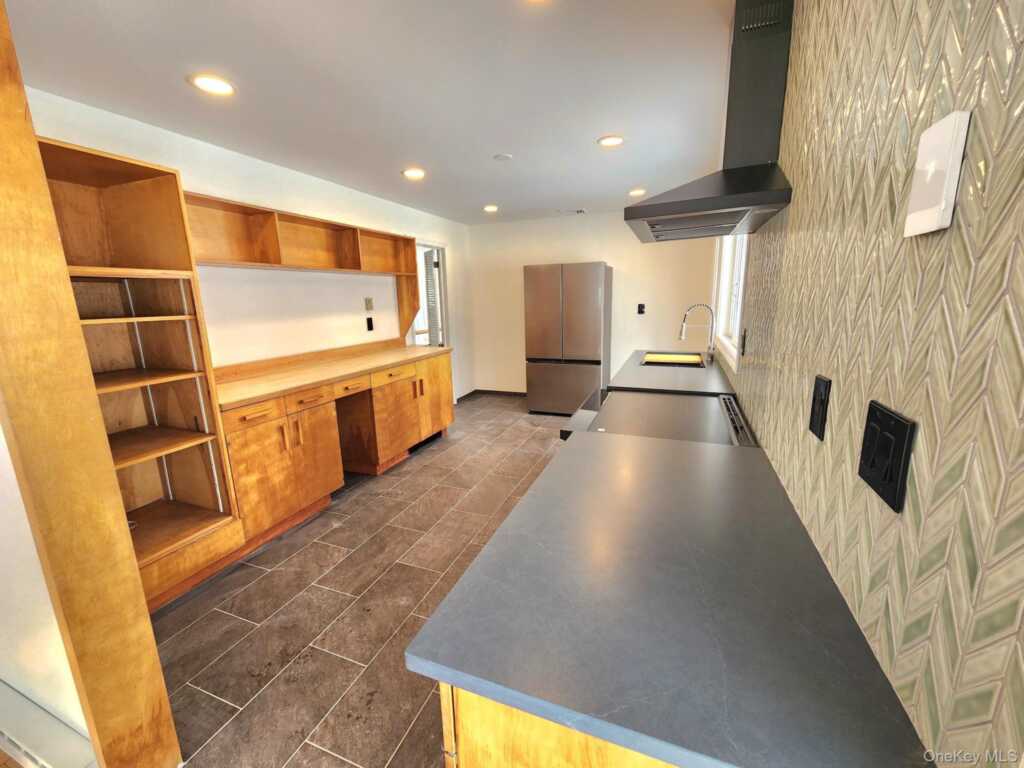 568 River Road, Rhinebeck, NY 12572 - Photo 6 of 26