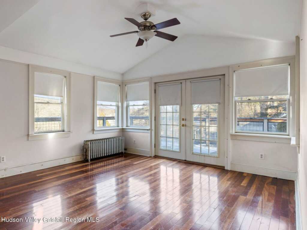 807 Lucas Avenue Extension, Hurley, NY 12443 - Photo 31 of 50