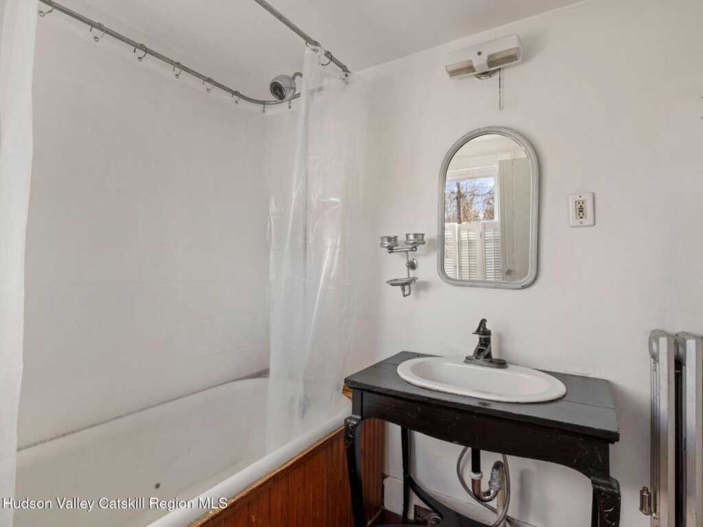 807 Lucas Avenue Extension, Hurley, NY 12443 - Photo 48 of 50